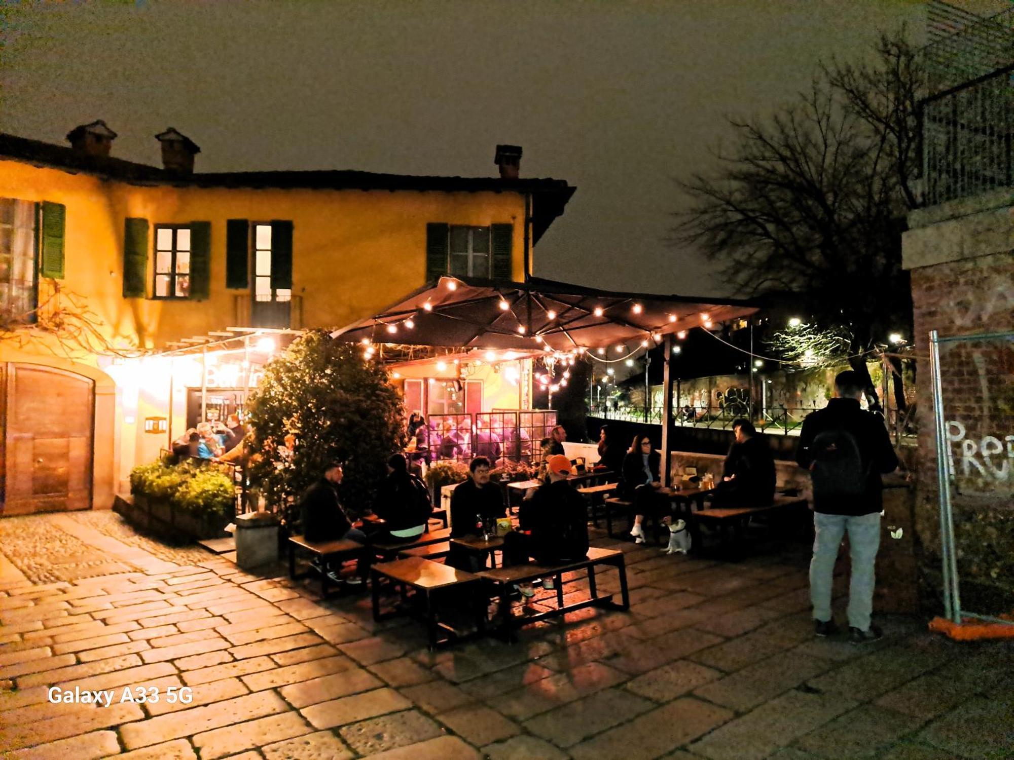 Appartamento Il Giardino dell'Artista Soggiorni a Milano Esterno foto